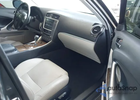 2011 Lexus Is 250 z USA, uszkodzony, nr VIN JTHCF5C20B5049984